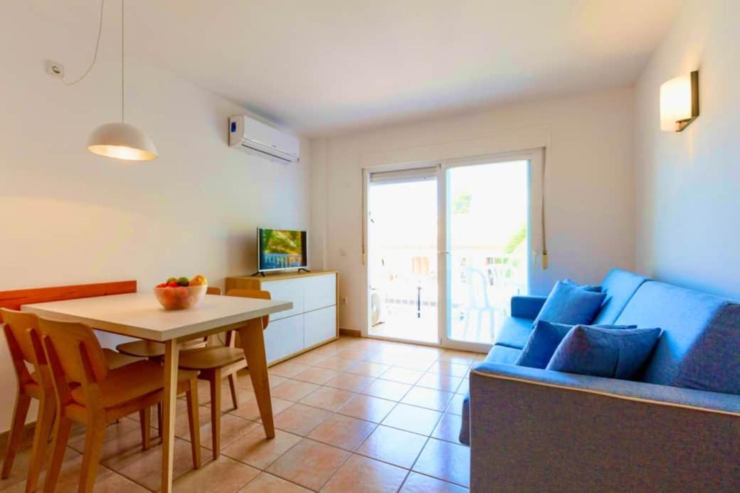 Apartamento Sa Varadero 2D Vista Mare Laterale Apartman Es Pujols Kültér fotó